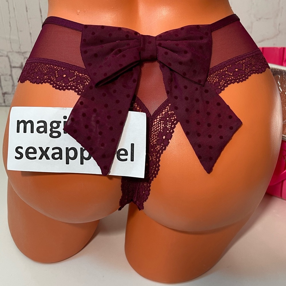 VS L VERY SEXY BOW SMOOTH THONG PANTY LACE TRIM